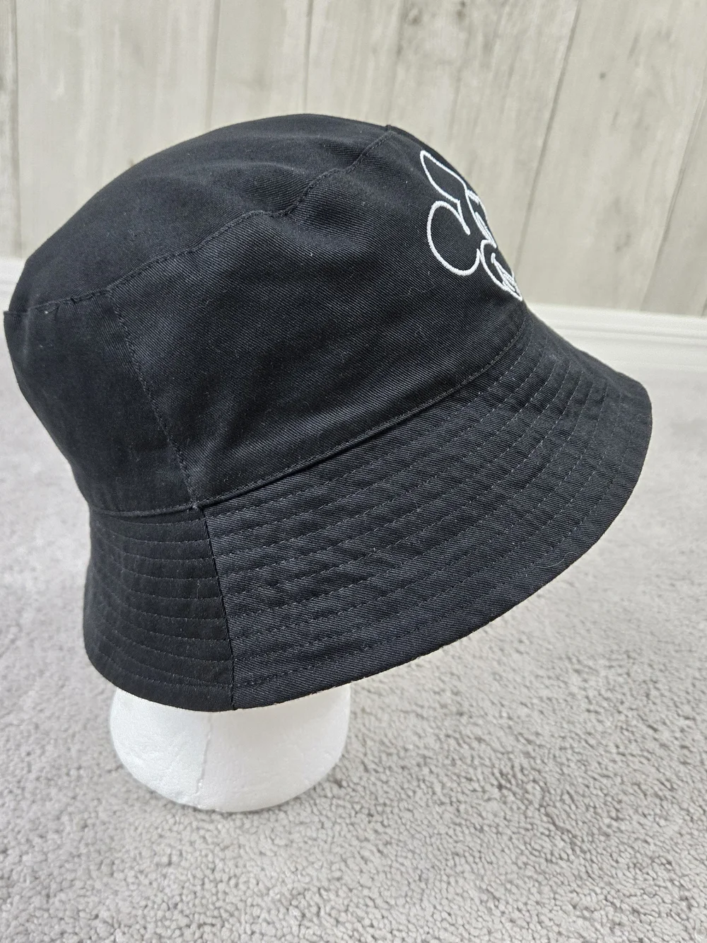 Disney Parks Reversible Bucket Hat Peace Sign Mickey Mouse Black All Over Print